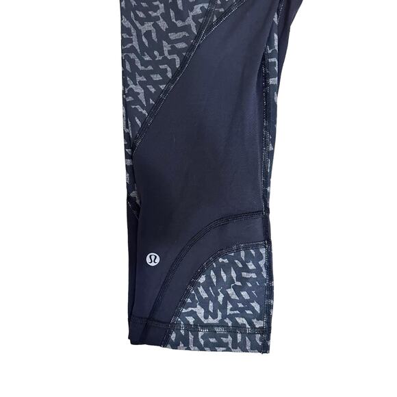 Lululemon run inspire crop ll black grey pattern yoga leggings size 6 - Picture 6 of 7